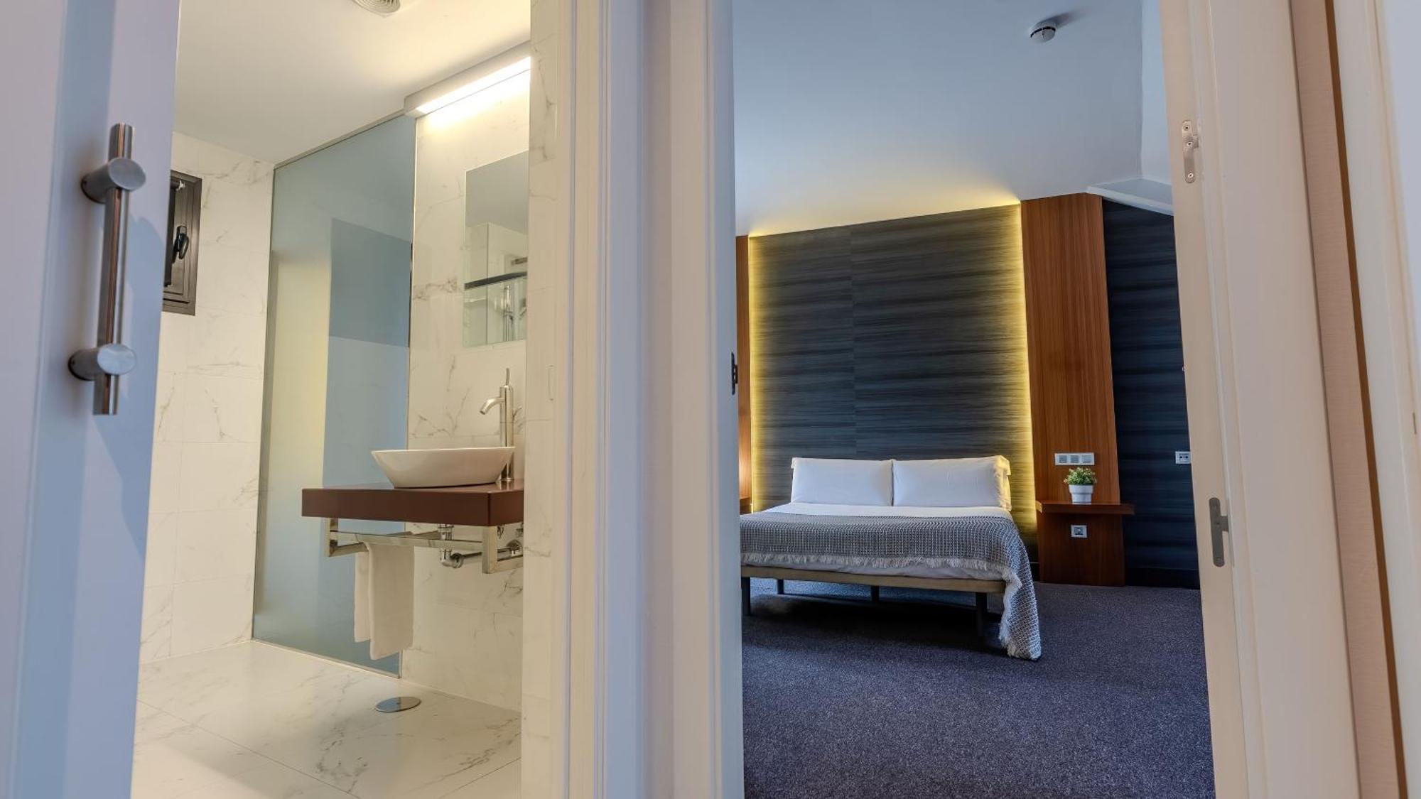 Hotel Barrio Humedo By Gaiarooms Leon Exterior photo